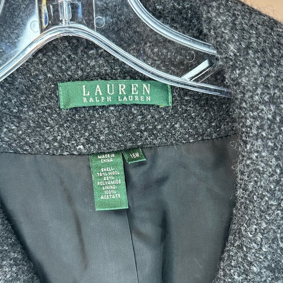 Lauren Ralph Lauren Women's Medium Gray Button Down Wool Blend Blazer Sz 16W - Picture 2 of 9